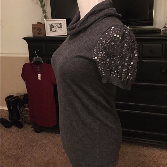 BCBG MaxAzria sequin sweater - Picture 4 of 4