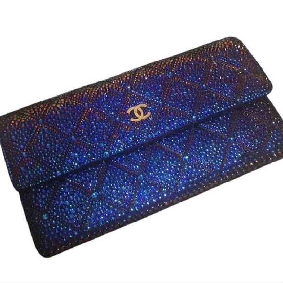 CHANEL STRASS WALLET CLUTCH AMAZING!!!! - Picture 2 of 8