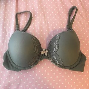 Victoria's Secret Body By Victoria Bra