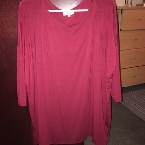 Burgundy Piko quarter sleeve shirt