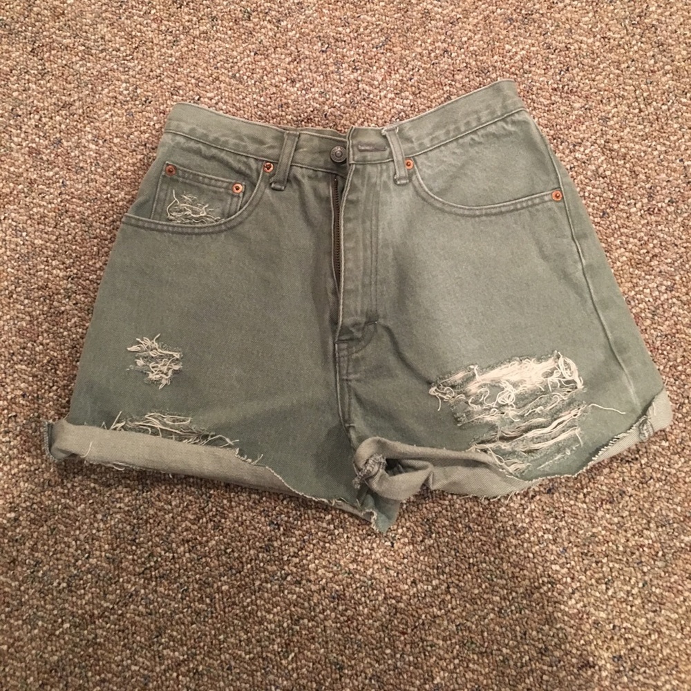 VINTAGE GREEN SHORTS!!! Never worn