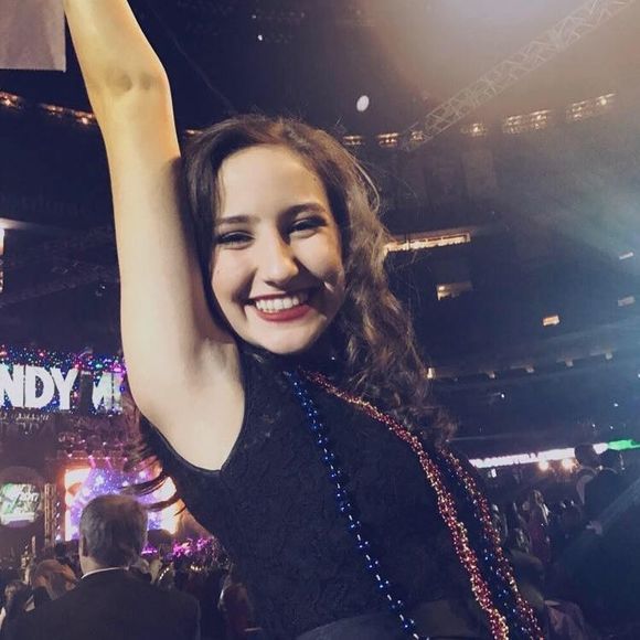 Meet your Posher, Maggie - Picture 1 of 1