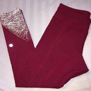Lululemon Tight stuff tight reflective size 6