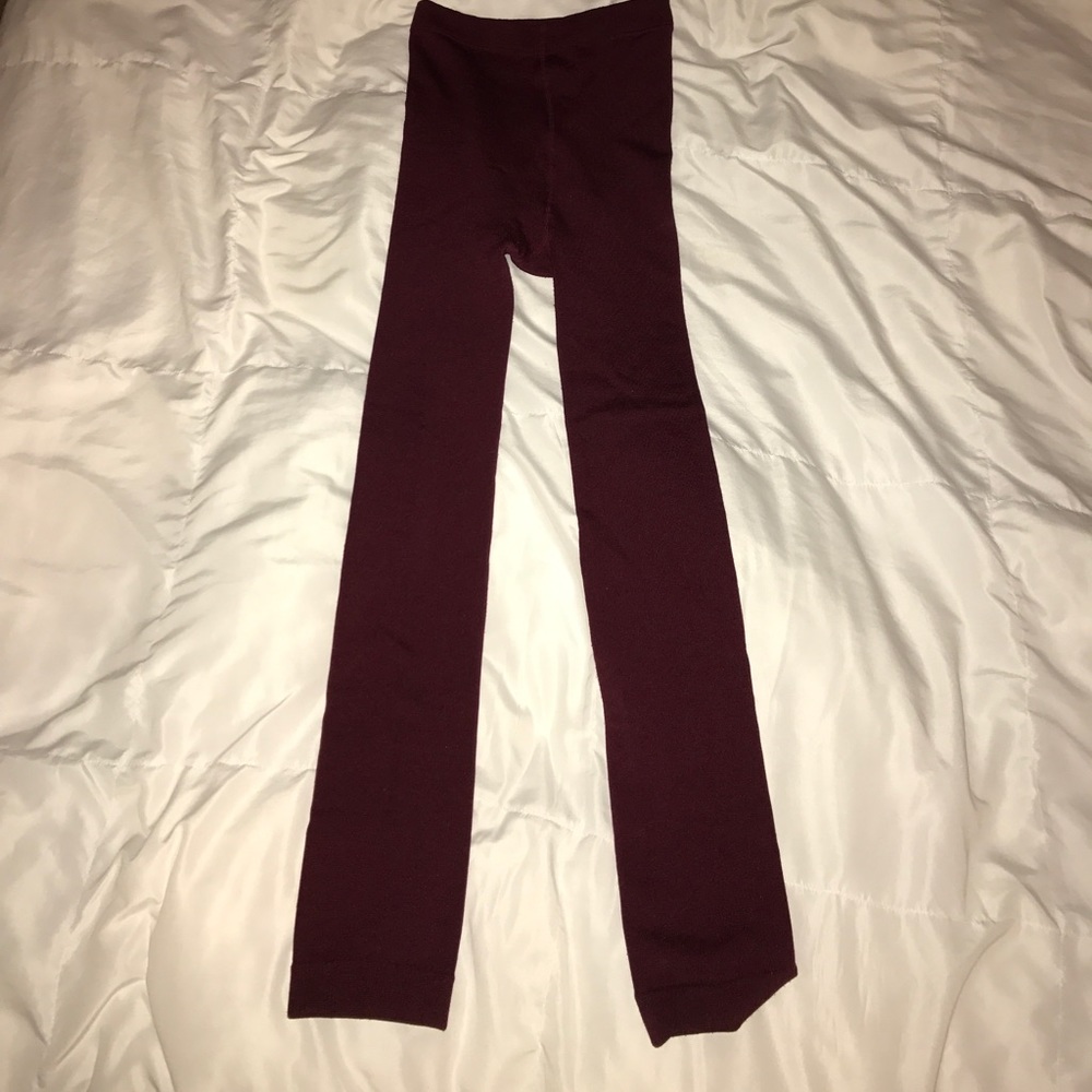 Maroon tights