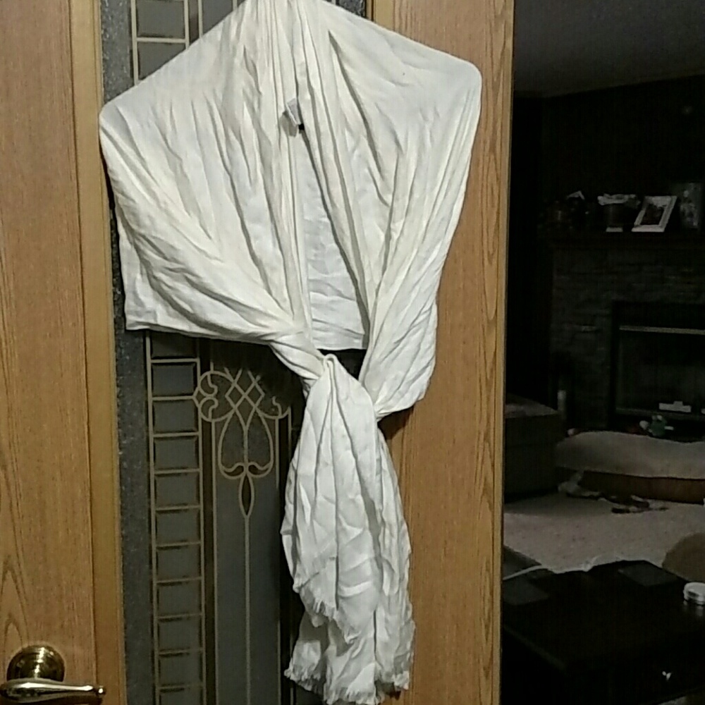 Ivory pashmina