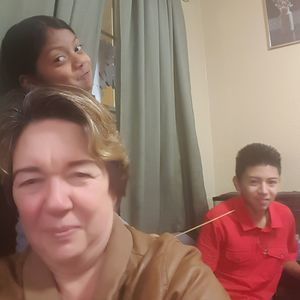 Meet your Posher, Ely