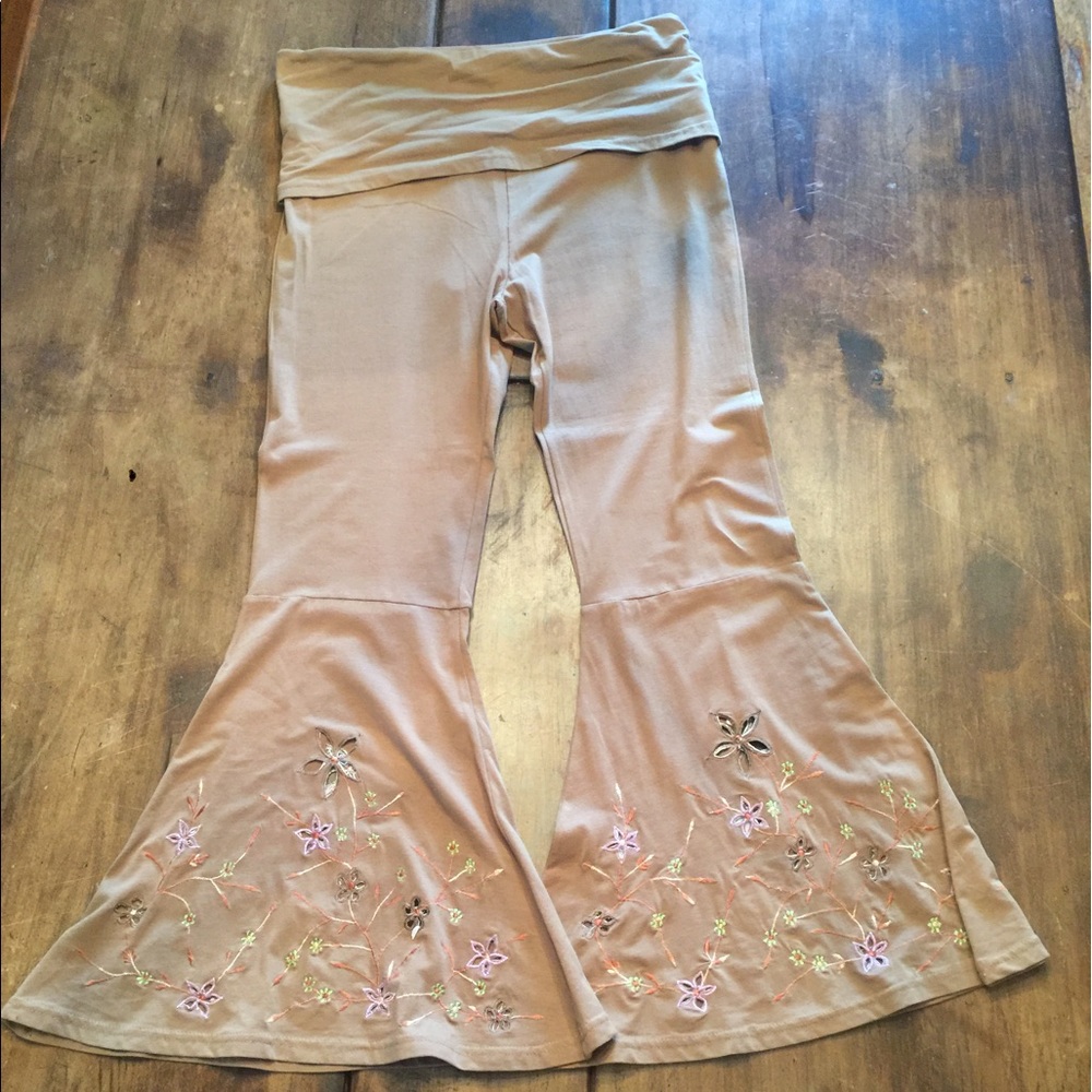 Embroidered Yoga flares