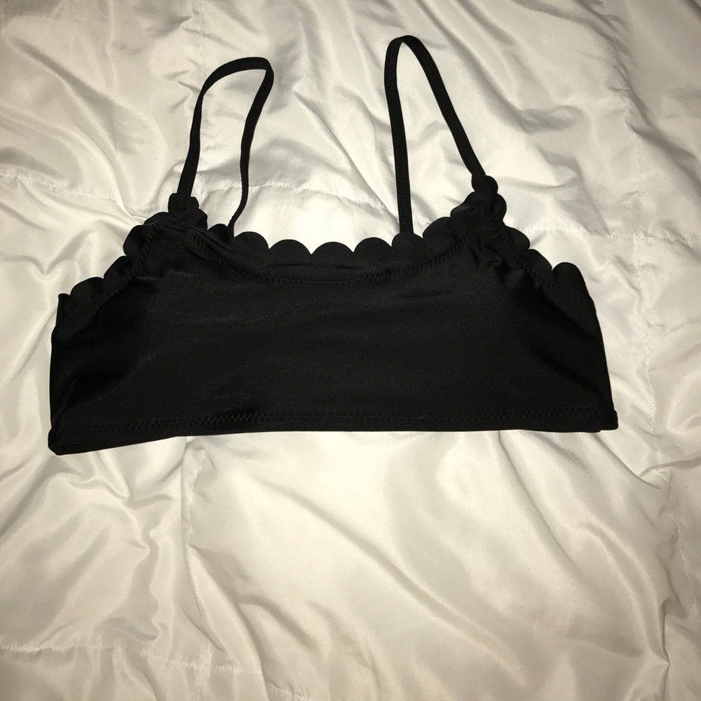 Black bathing suit - Picture 3 of 3