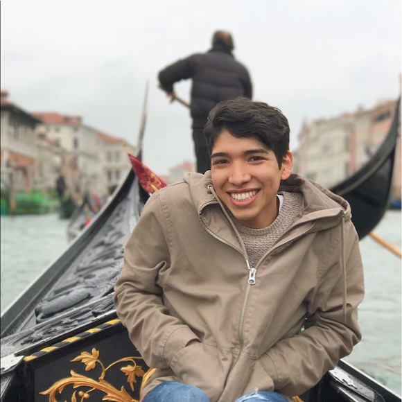 Meet your Posher, David - Picture 1 of 1