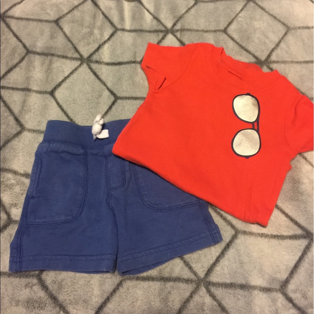 Carter's outfit