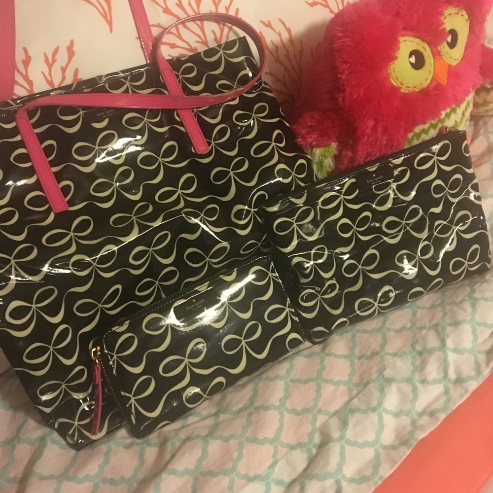 Kate spade purse.