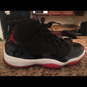 Air Jordan 'Bred' 11