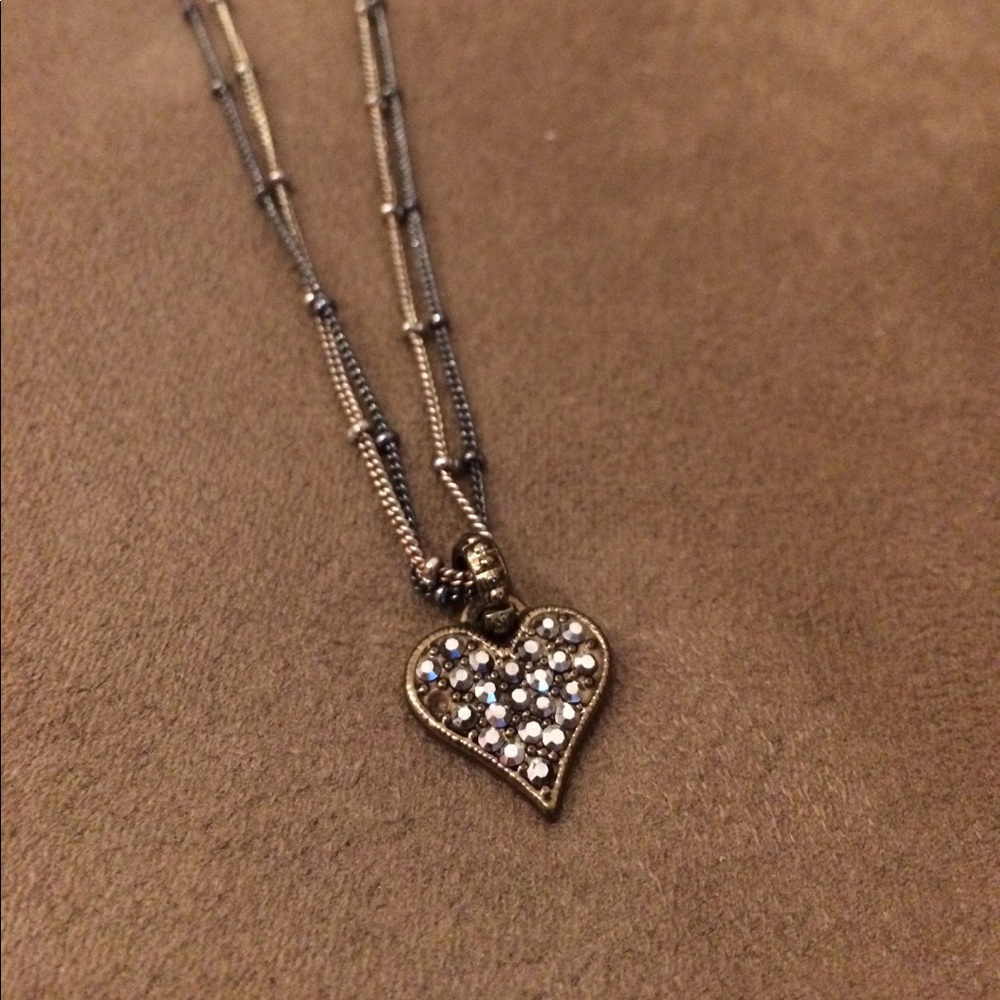 Pretty heart necklace