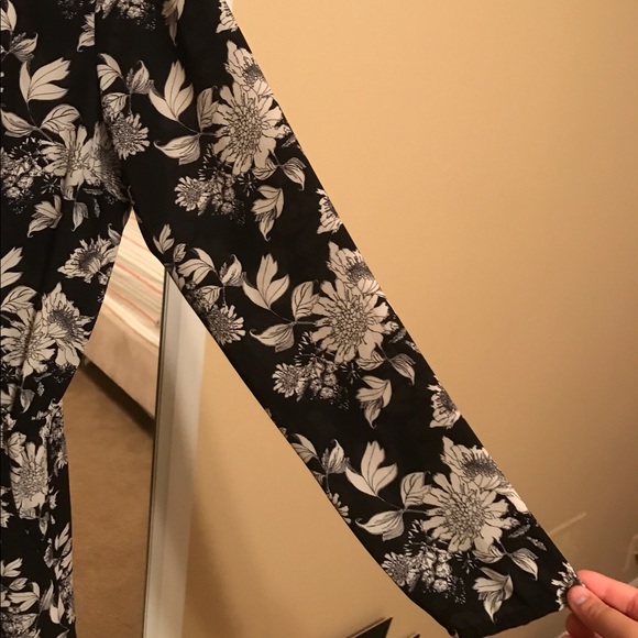 Romper - Picture 3 of 5