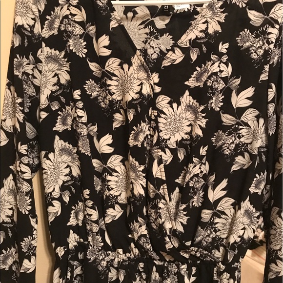 Romper - Picture 4 of 5