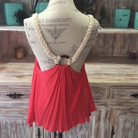 coral open-back top - Picture 2 of 3