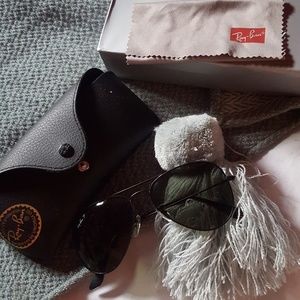 Ray ban polarized aviators