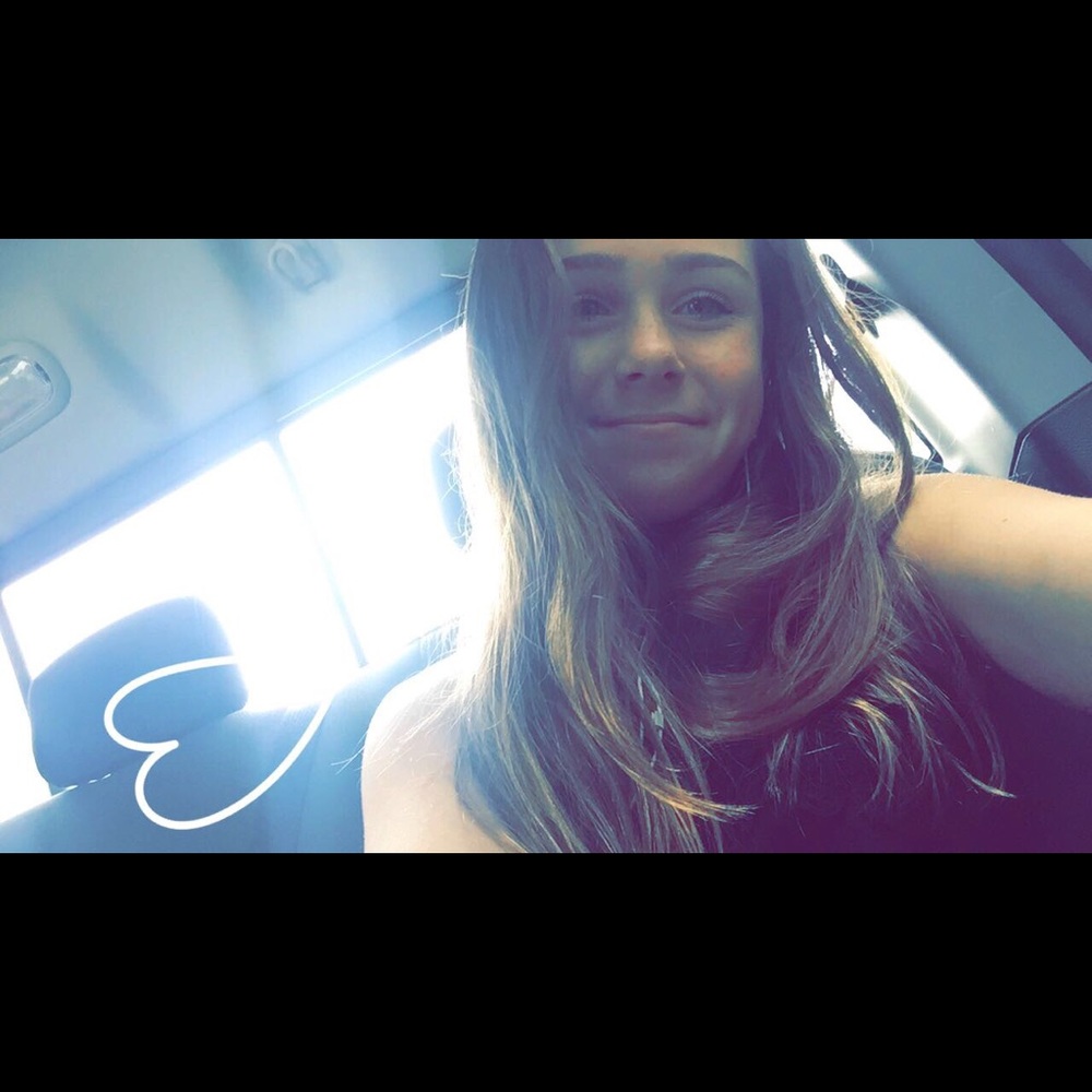 Meet your Posher, Karina