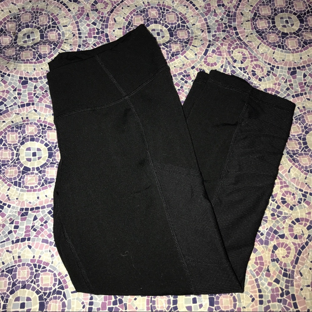 Old Navy active crops