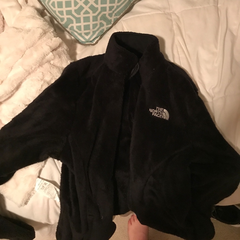 north face woman's jacket fuzzy