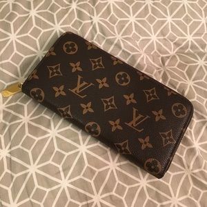 Louis Vuitton Inspired Wallet