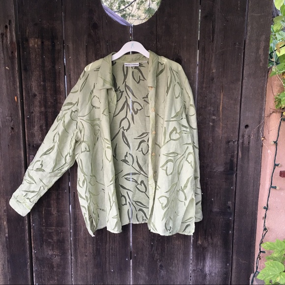 ✨HP✨ Vintage Chartreuse Tulip Top - Picture 3 of 5