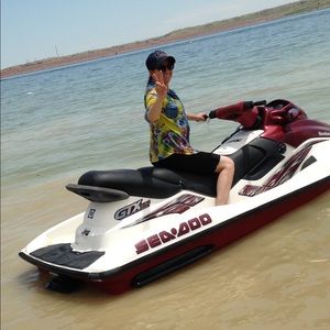 Meet your Posher, Marisa