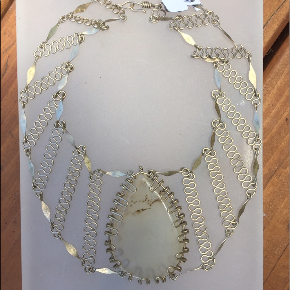 Handmade Silver Metal Choker w/ Stone