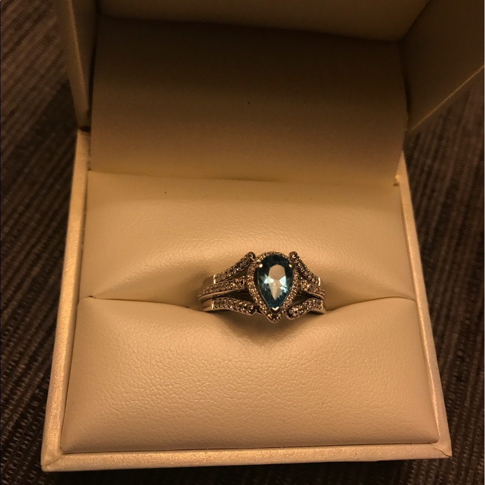 Barely worn Aquamarine Engagement Ring