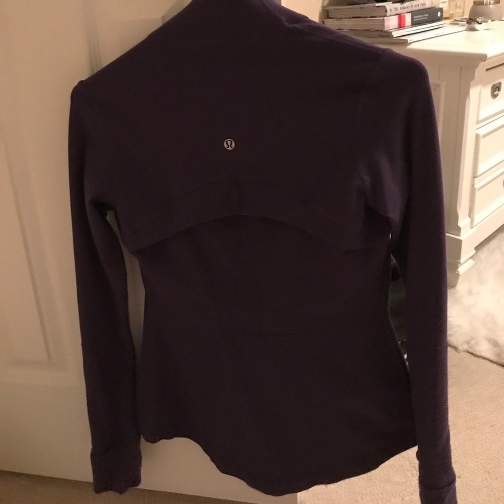 eggplant lululemon jacket.