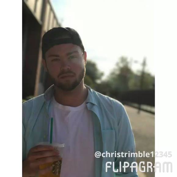 Meet your Posher, Chris - Picture 1 of 1