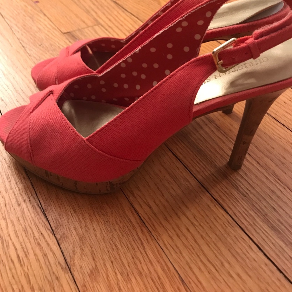 Pink Heels - Picture 2 of 5