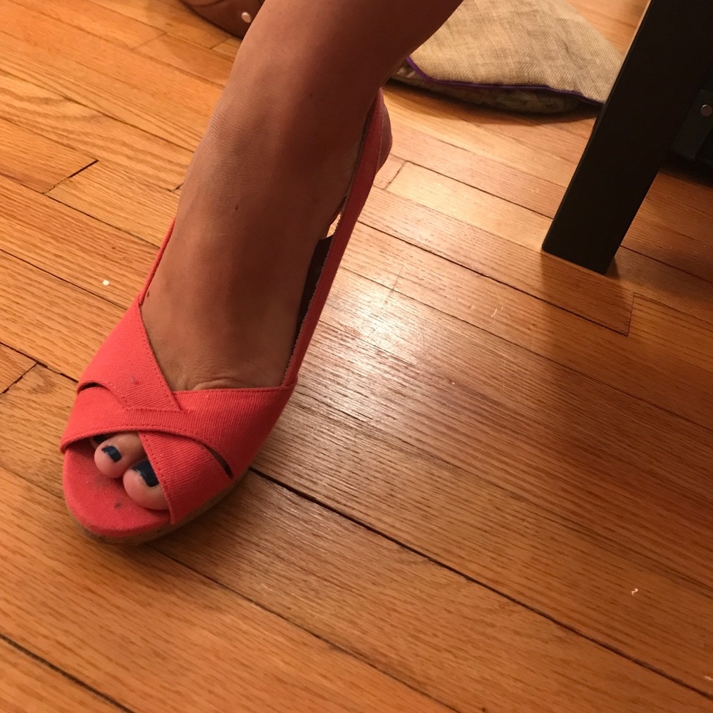 Pink Heels - Picture 5 of 5