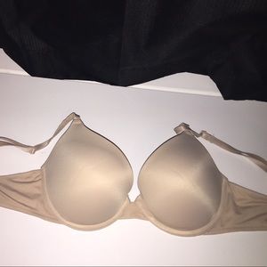 PINK Victoria's Secret Wear Everywhere Push-up Bra