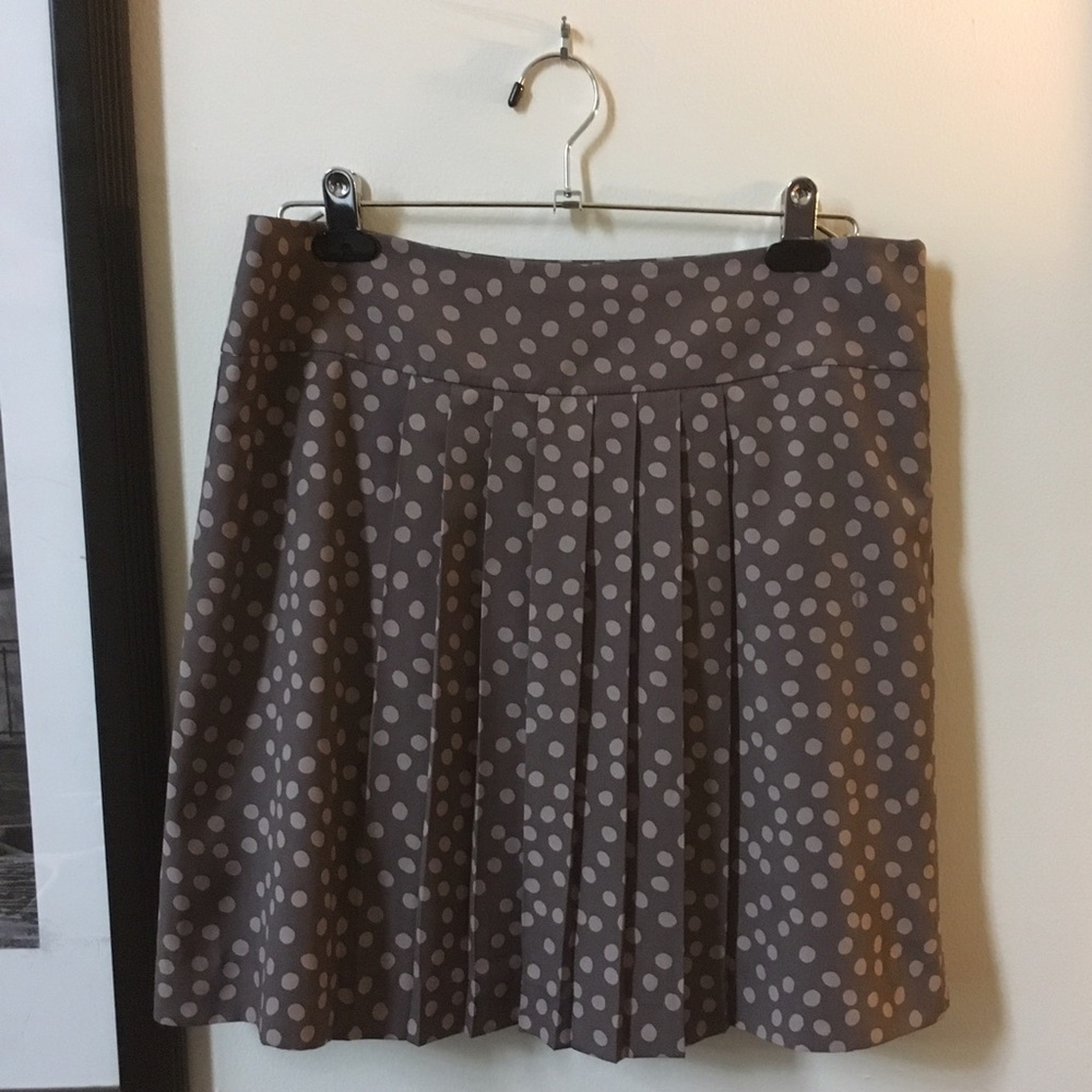 REMOVED ❌ LOFT Polka Dot Pleated Skirt