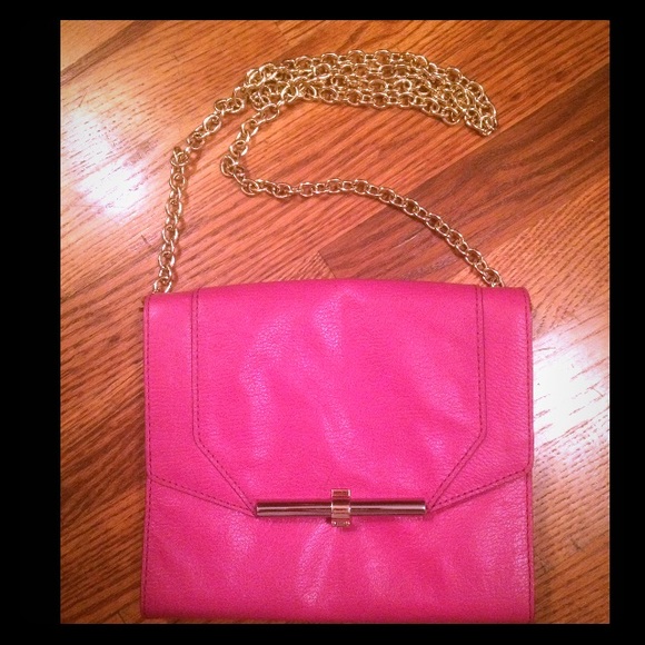 VINCE CAMUTO PINK LEATHER CROSS BODY BAG - Picture 2 of 8