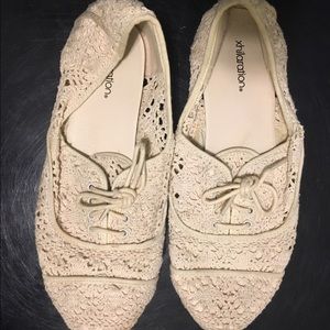 Size 8 white lace loafers