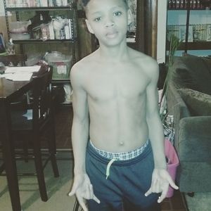 Meet your Posher, Nicholas