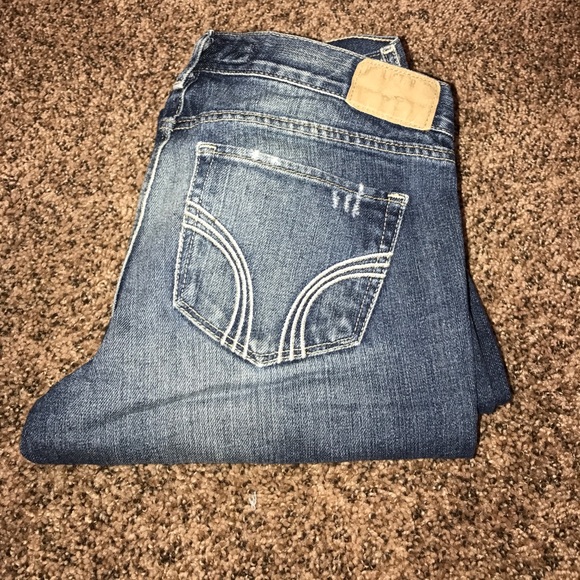 Hollister 5x31 0170 - Picture 2 of 6