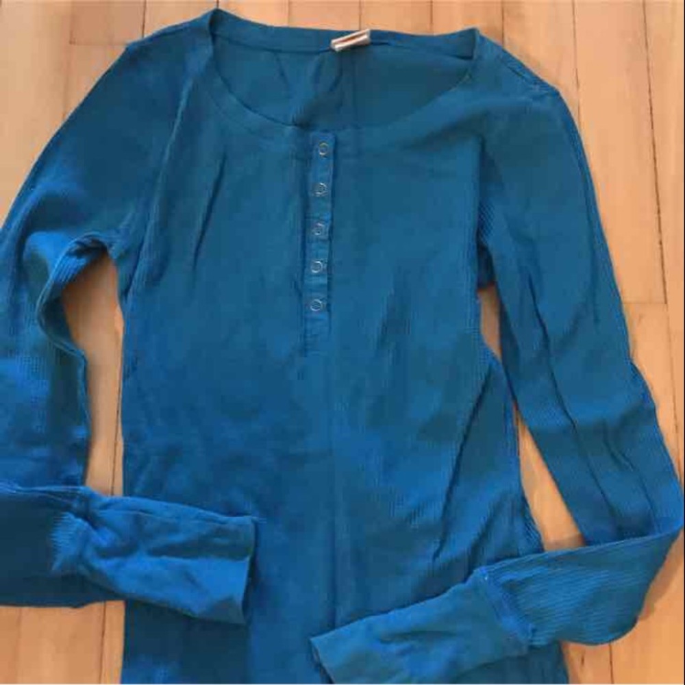 Long sleeve