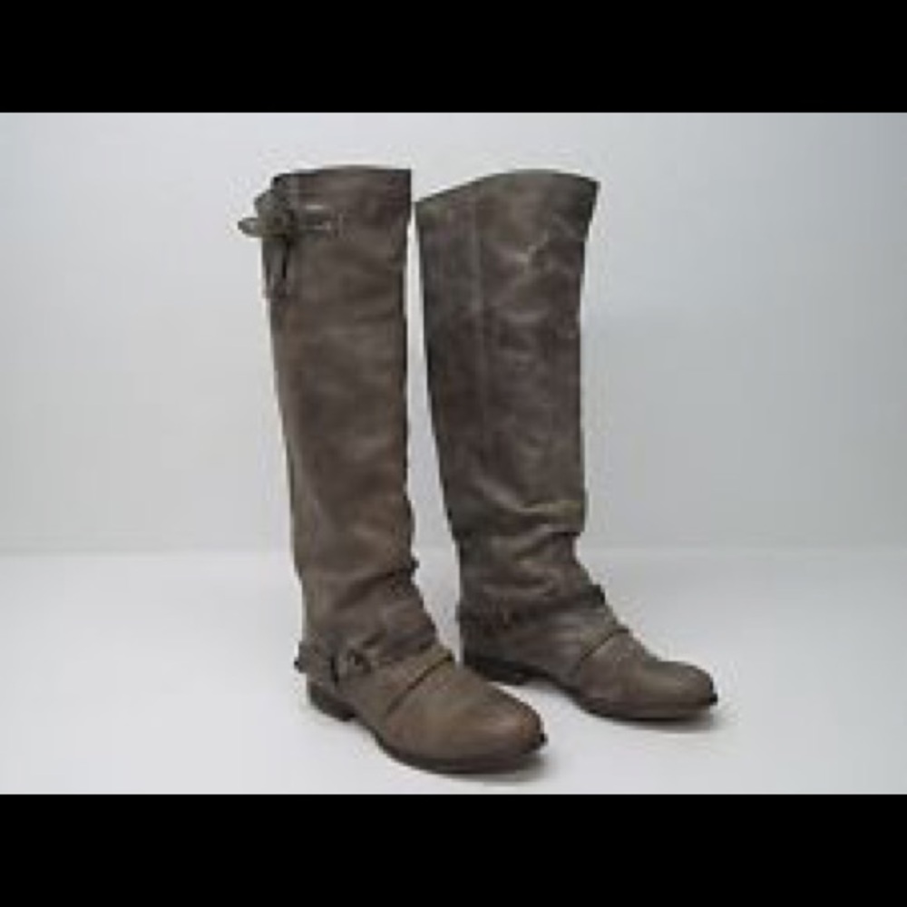 Steve Madden Roady boot! Size 9