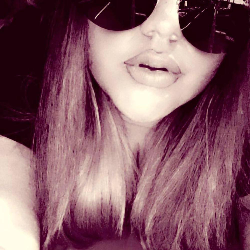 Meet your Posher, Beatriz