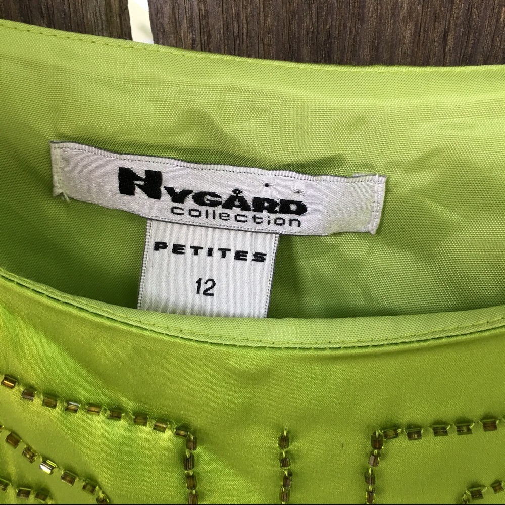 100% Silk Lime Green Beaded Vintage Tank - Picture 4 of 5