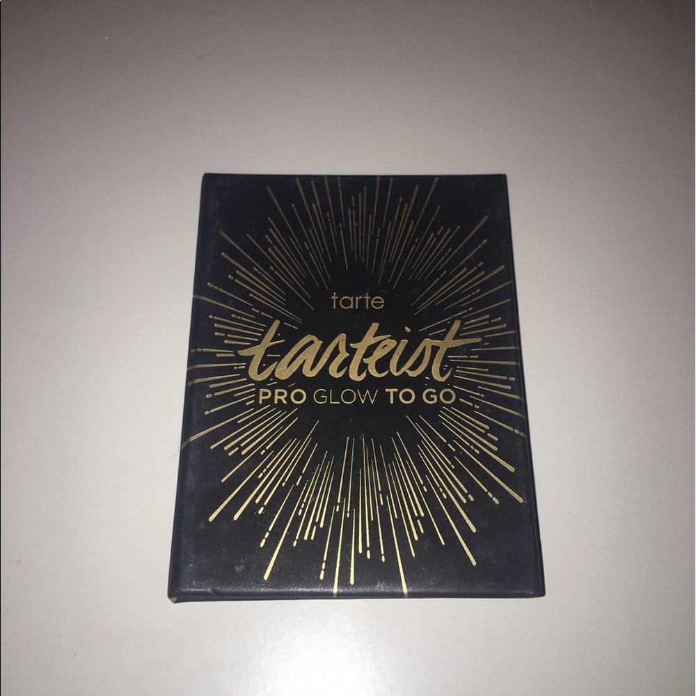 Tarteist Pro Glow to Go Highlight & CountorPalette