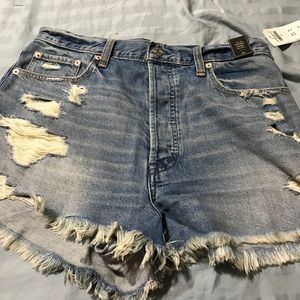 The A&F vintage short high rise