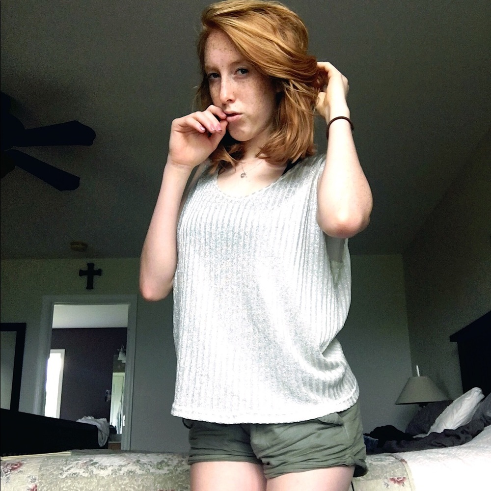 💸Vintage silver sway tank💸