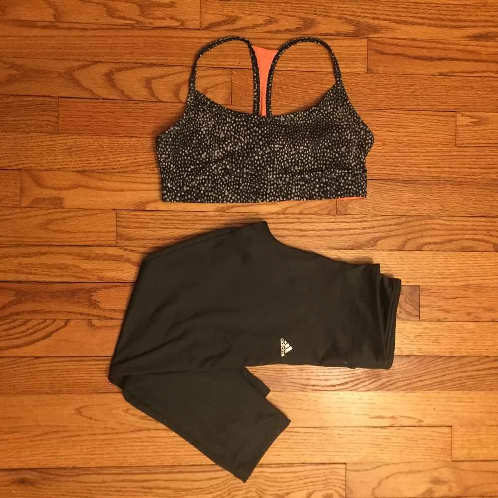 Grey Speckled sport top w/ bright orange accents