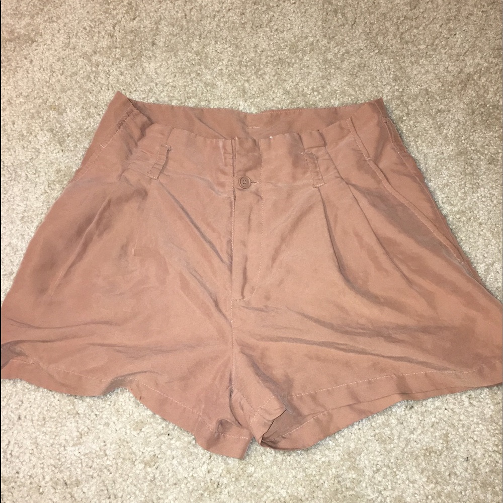 Shaki shorts