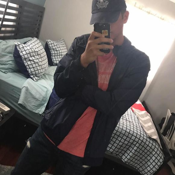 Meet your Posher, Kevin - Picture 1 of 1