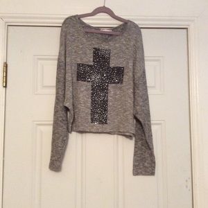 Adorable Metallic Grey Slouchy Top✨